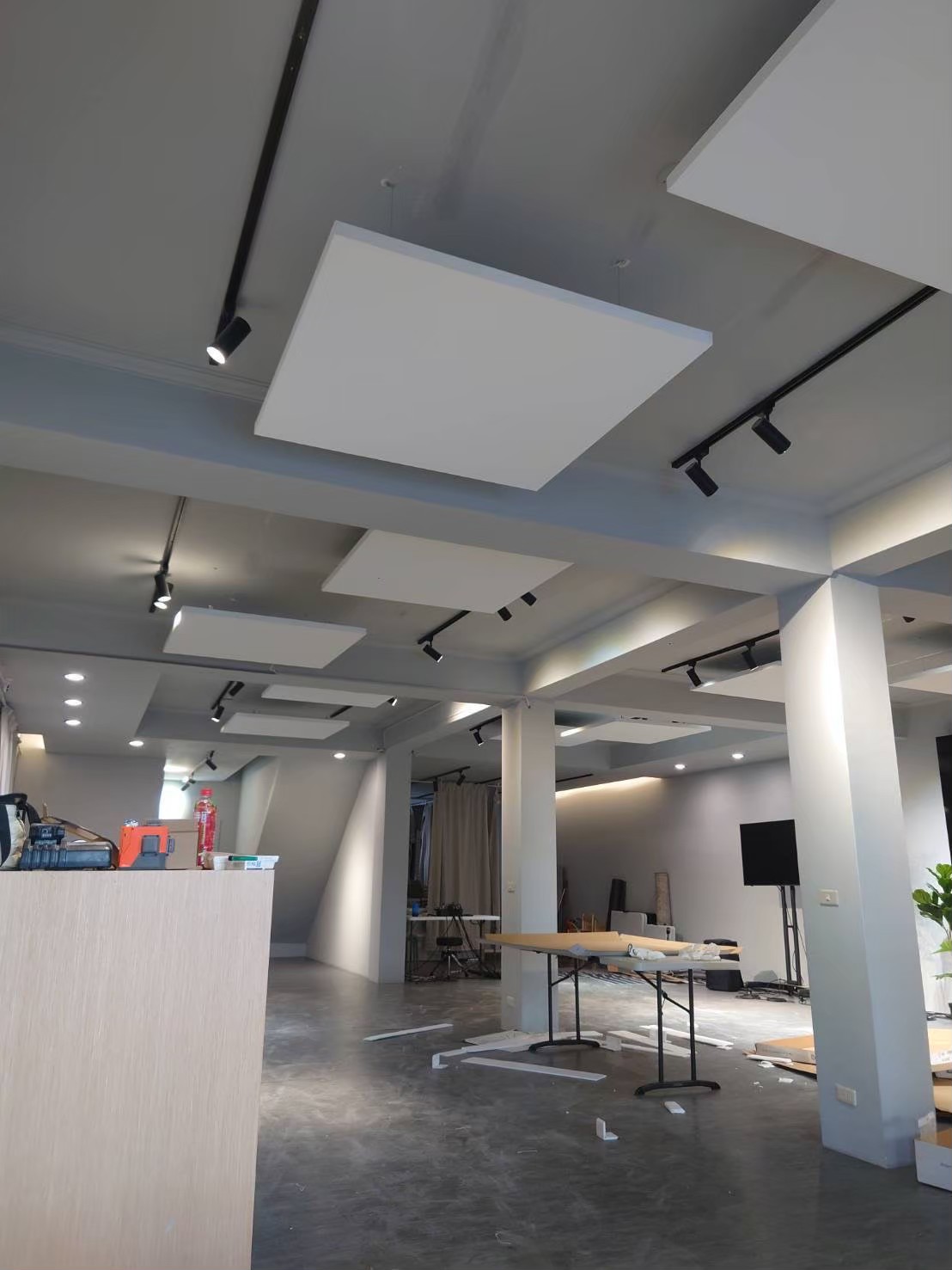 漂浮天花_250924_18LINE_ALBUM_Rockfon